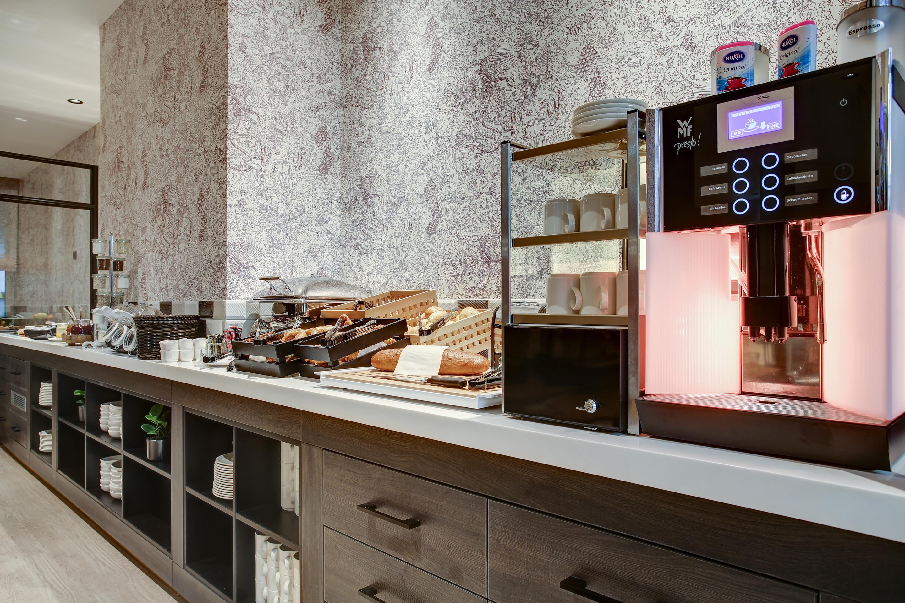 Vienna House Easy By Wyndham 3* Hamborg